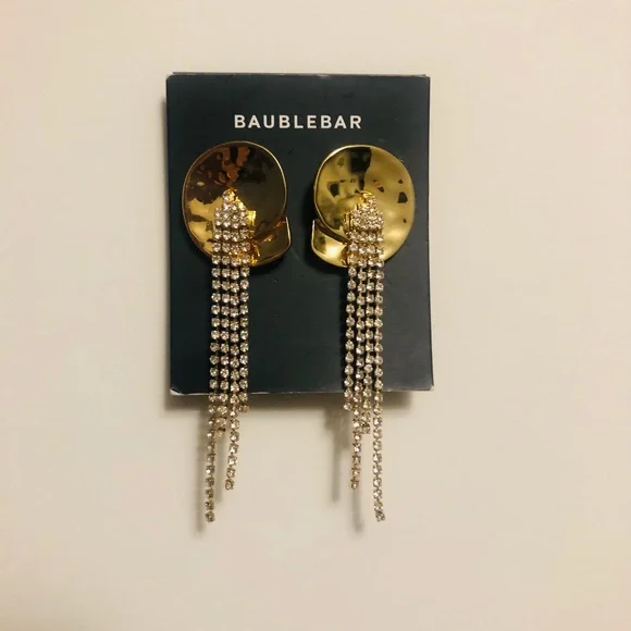 ✨ Gold BaubleBar Drop Earrings - Picture 2 of 3